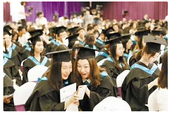 香港城市大學(xué)研究生申請難度大嗎？